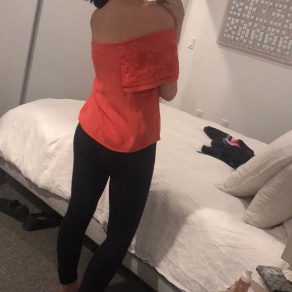 Off shoulder top - Picture 5 of 5